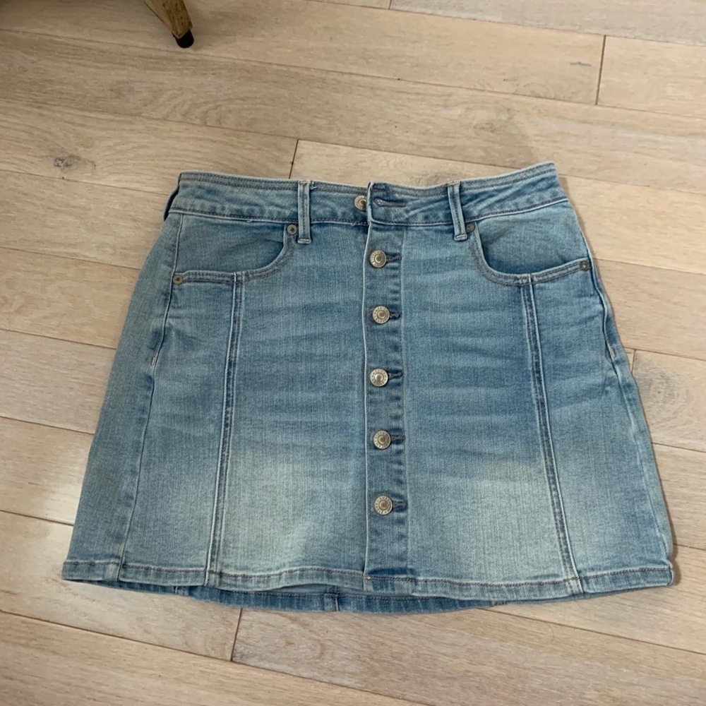 American Eagle Hi-Rise A Line skirt